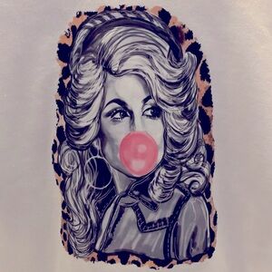 Everyone loves a tee shirt Dolly bubble gum beauty